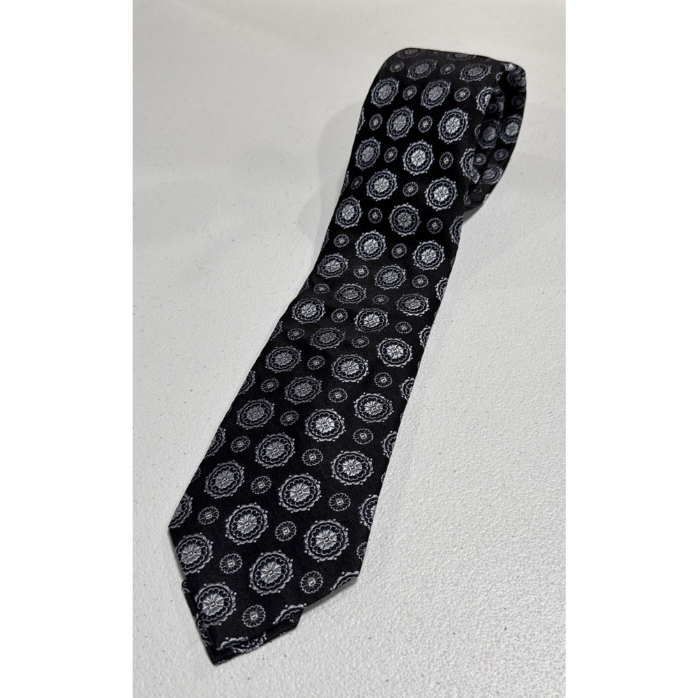 IKE BEHAR Men's 100% Silk Tie Black Silver-Blue Medallion Hand Tailored USA